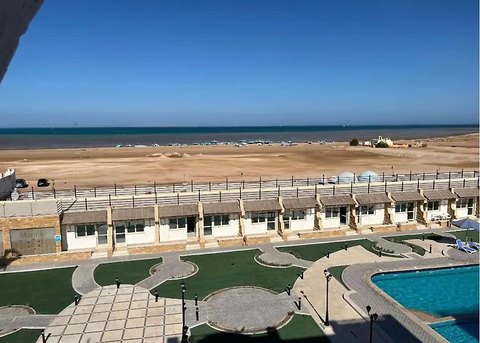 اوسيس مارينا * Hurghada